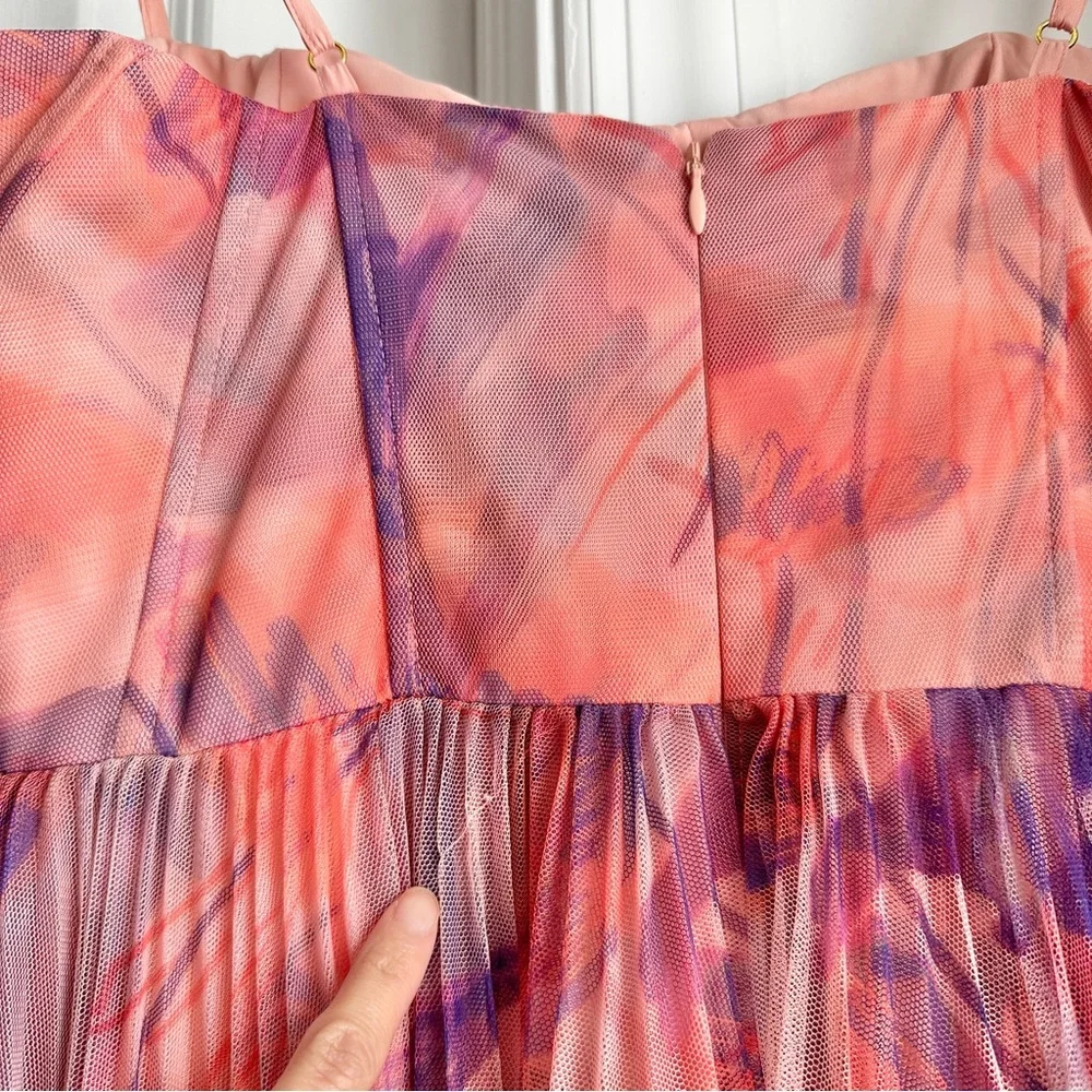 Hutch Amara Pleated Bustier Sweetheart Midi Dress - Picture 11 of 13